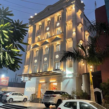 Hotel Sarvin ลัคเนา ภายนอก รูปภาพ